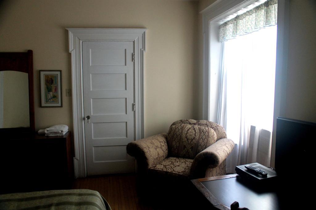 Havinn International Guest House Toronto Pokoj fotografie